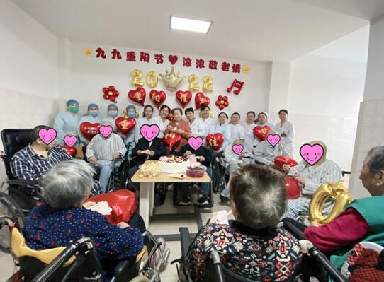 �����еھ������tԺ���������¡����L��������ȥ��ů�c�P��