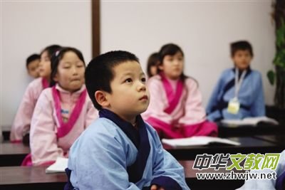 �\Մ��Ό���(gu��)�W(xu��)�����B͸���׃���һ��������