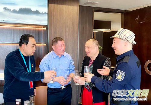 阮先鋒應邀出席國際應急常識普及全國公益宣傳萬里行啟動儀式 阮先鋒應邀出席國際應急常識普及全國公益宣傳萬里行啟動儀式