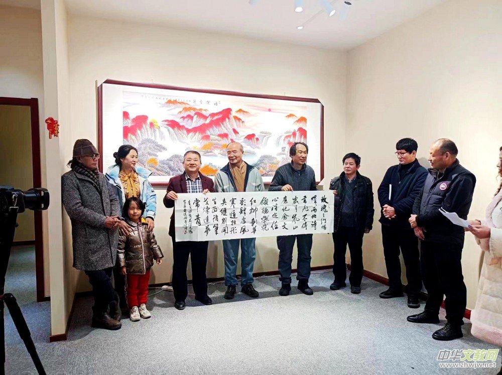 2023《作家報(bào)》新春茶話會(huì)暨馬光增《泥土情深》張富英《余香集》新書(shū)首發(fā)雅集在京舉辦 2023《作家報(bào)》新春茶話會(huì)暨馬光增《泥土情深》張富英《余香集》新書(shū)首發(fā)雅集在京舉辦