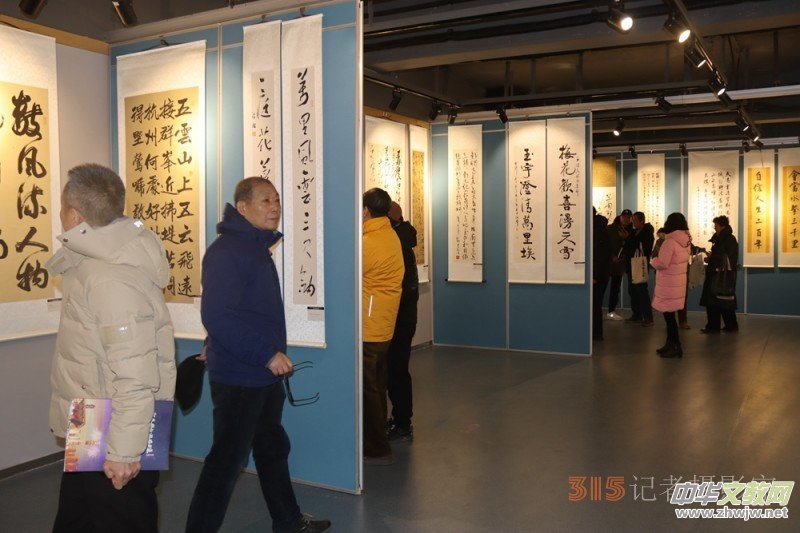 �������I�䣬 �ƵZǰ�M�������o��ë�ɖ|ͬ־�Q��130�������׭��������Ʒ��Ոչ���Ϻ��Ї�����Ժ��Ļ