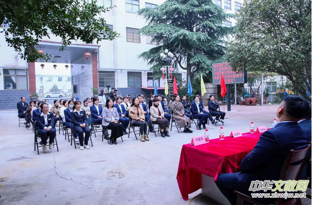 融合創新向未來:中原福力與河南中醫藥大學校企研發中心正式成立 融合創新向未來:中原福力與河南中醫藥大學校企研發中心正式成立