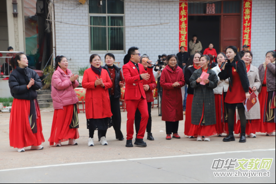 �Ę��g�v�cԪ�� �l����퍝����ġ�������Ů�ӹ���ꠑcԪ��չ�����l���������A�M�e��