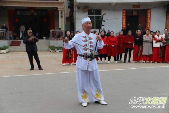 �Ę��g�v�cԪ�� �l����퍝����ġ�������Ů�ӹ���ꠑcԪ��չ�����l���������A�M�e��